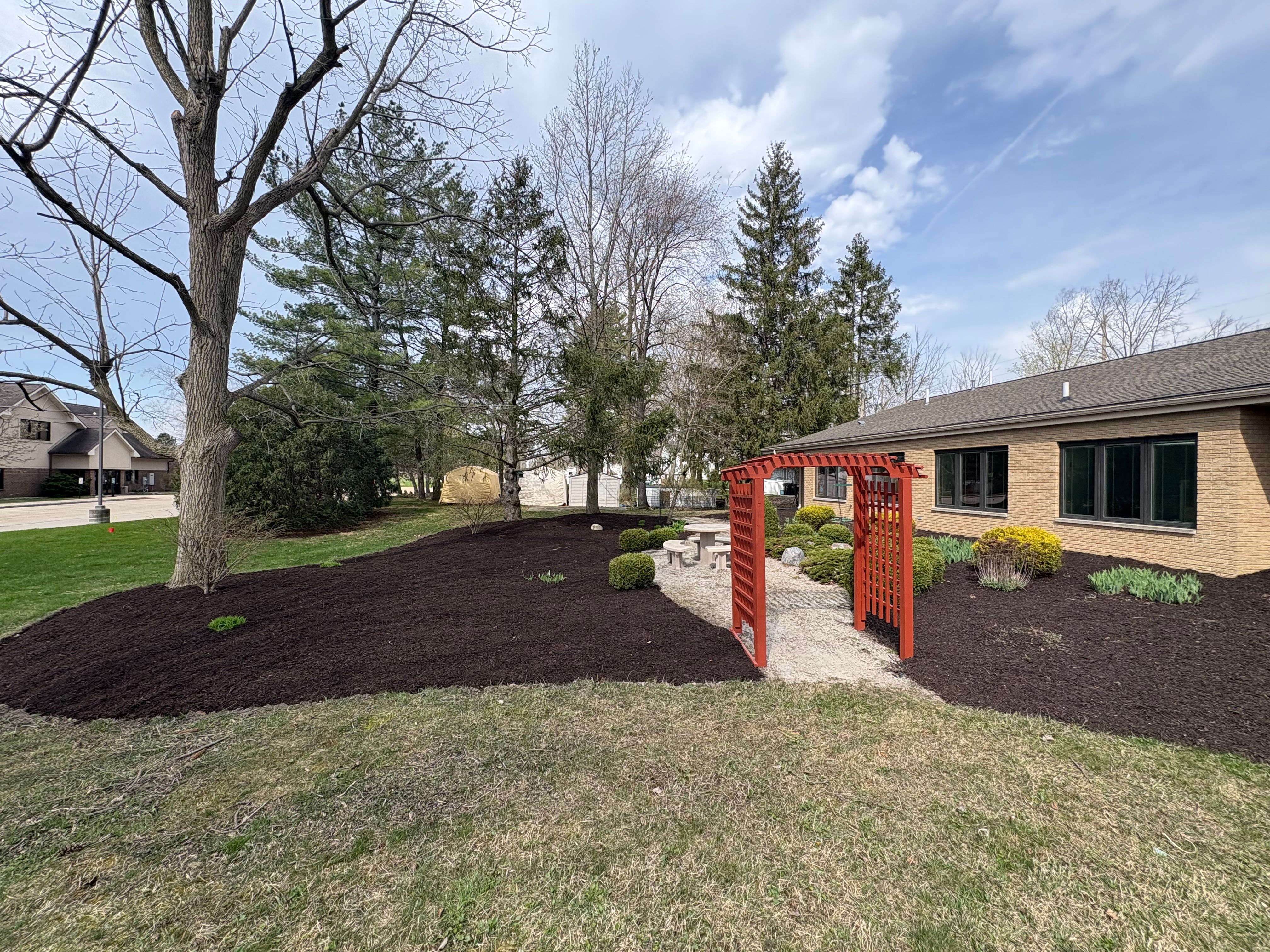 Bulk Mulch Delivery image