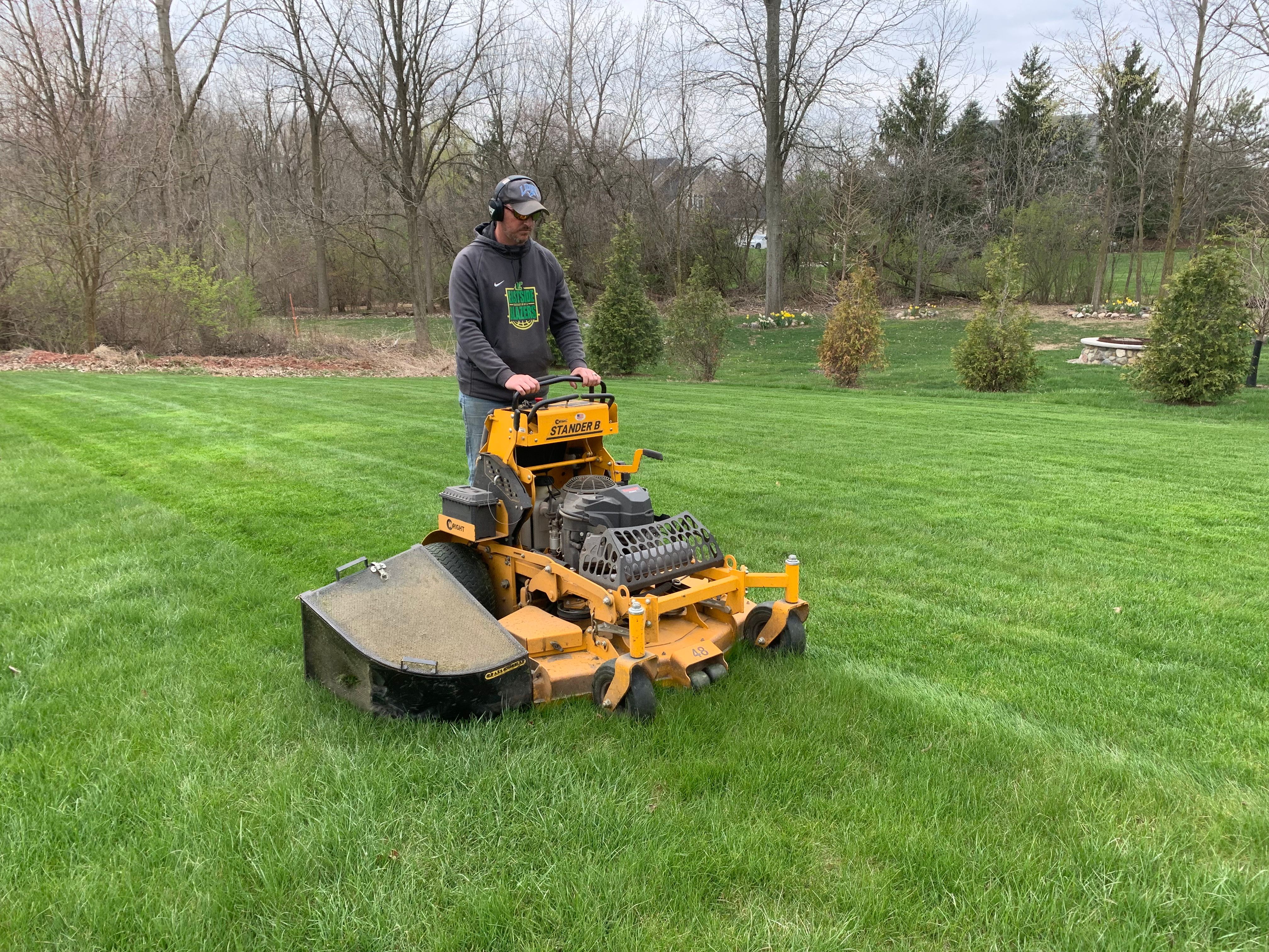 Lawn Mowing & Edging Lawn Mowing & Edging image