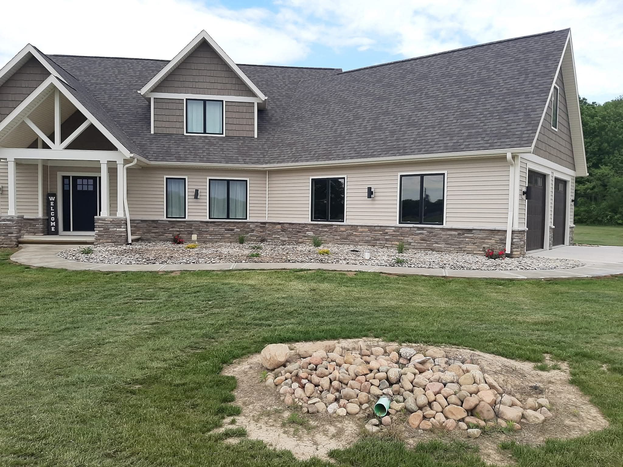 Picture of front during work