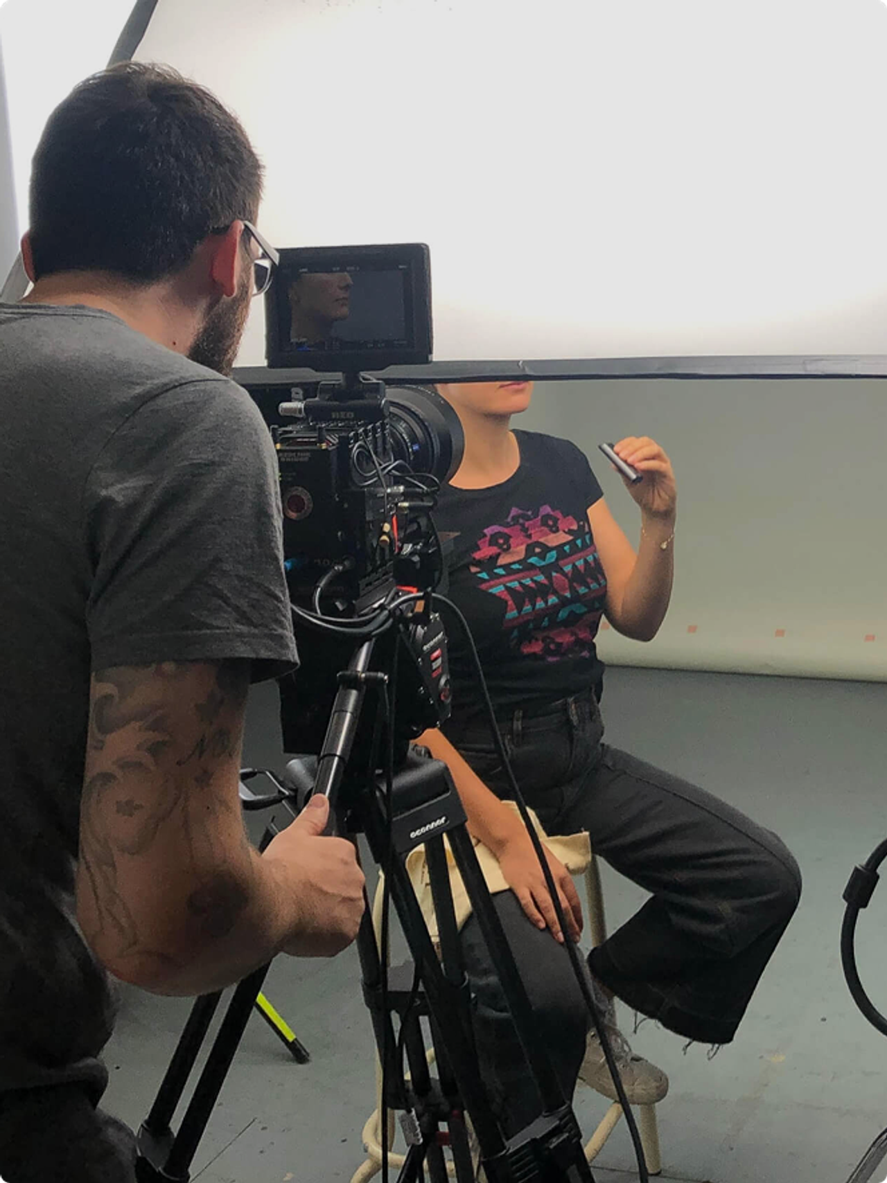Behind the scenes on a prodcut video shoot