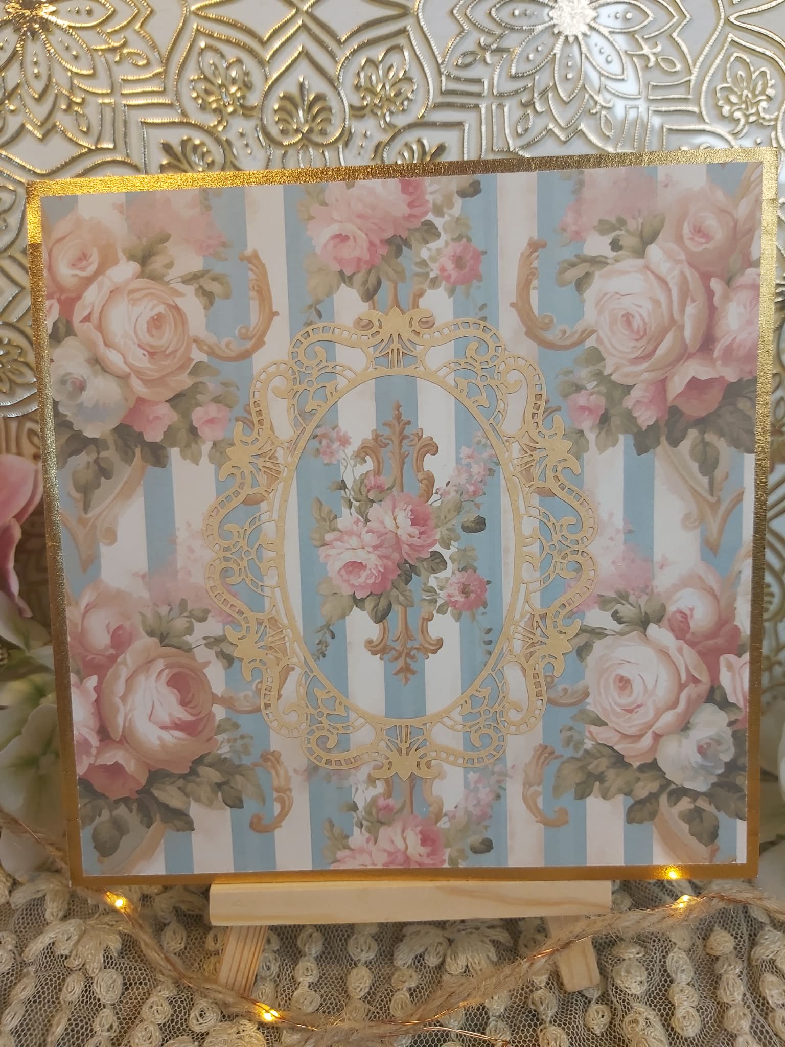 handmade pohľadnica zlato a ruže