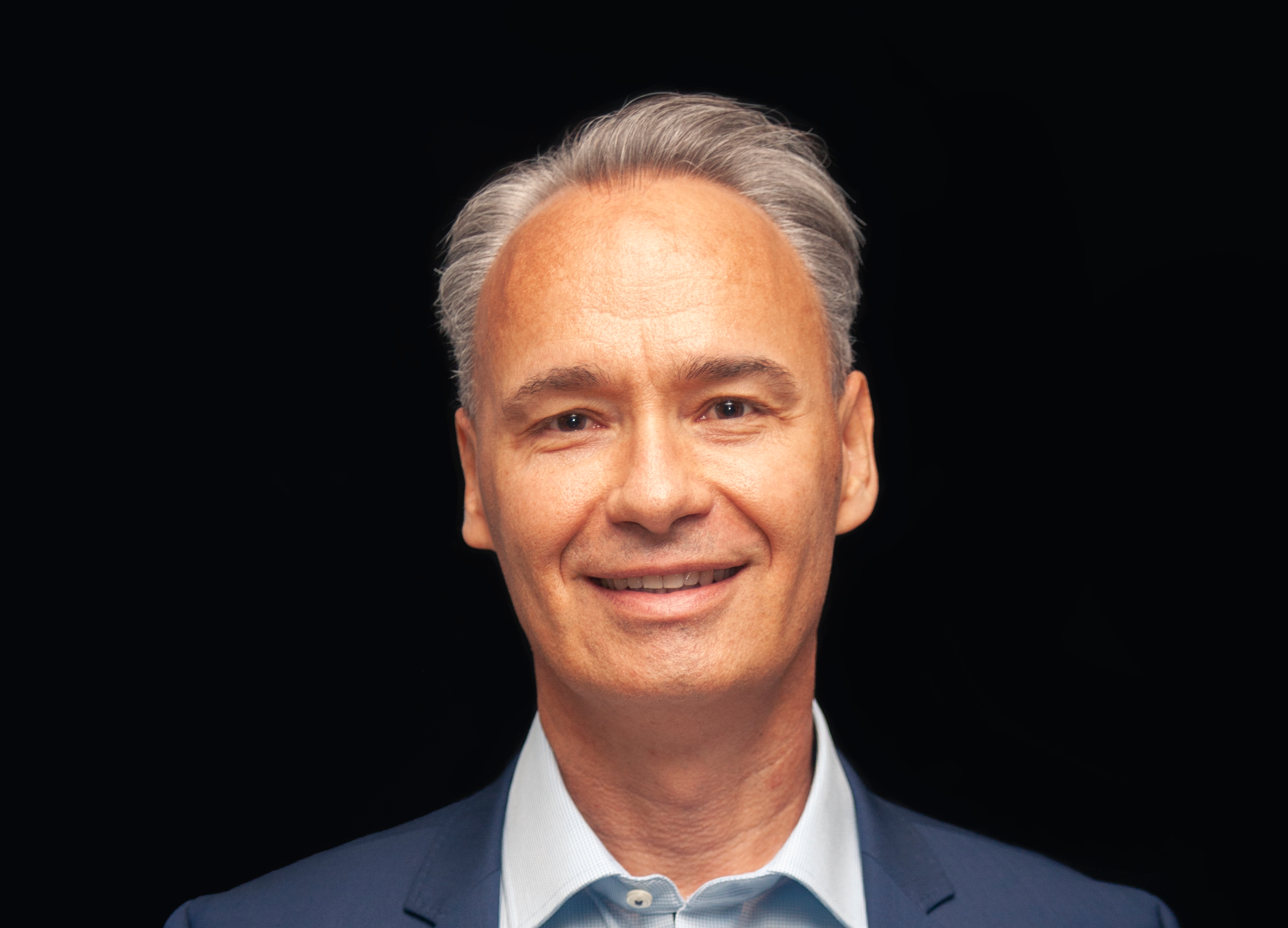 Dr. Andreas von der Heydt