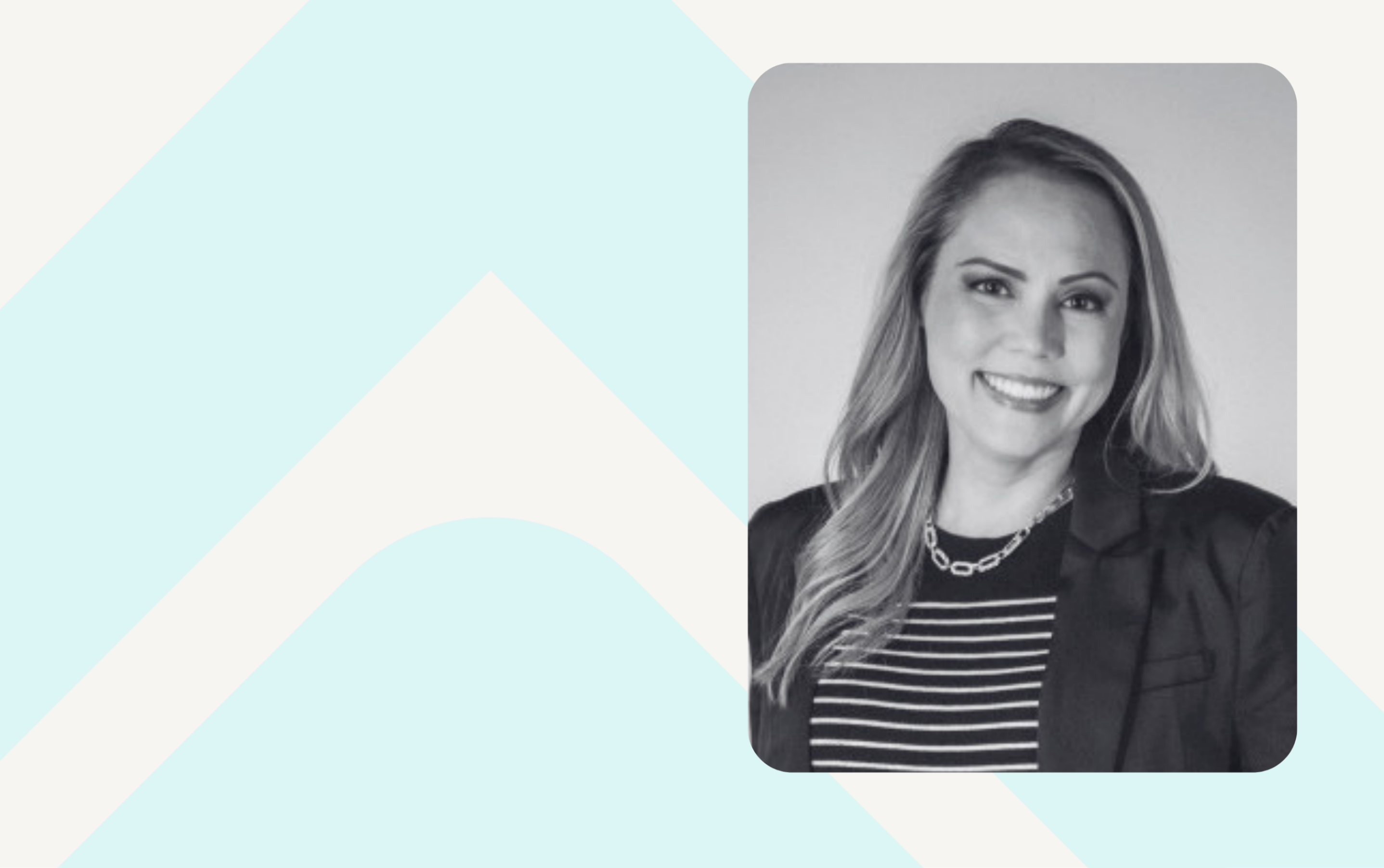 Holly Lutz, Director of Human Resources - US Division, NOABRANDS