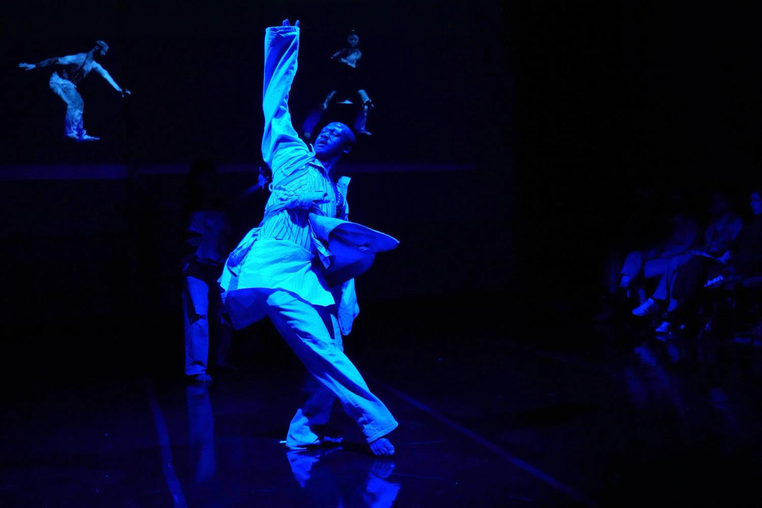 Photo of live performance of Arien Wilkerson with other dancers