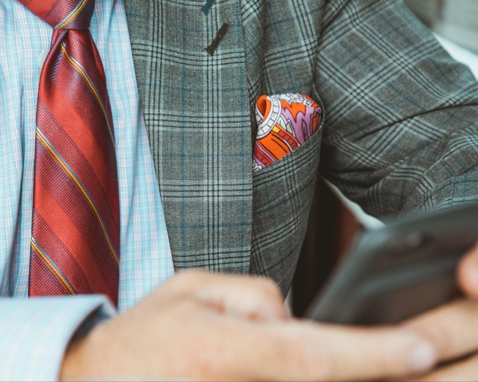 Sales Follow-Up Text Messages: Convert More Leads with SMS
