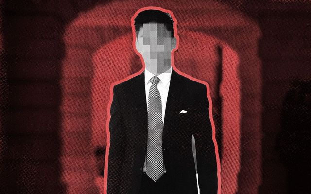 4 Best CEO Email Finders + How to Find Executives With no Info