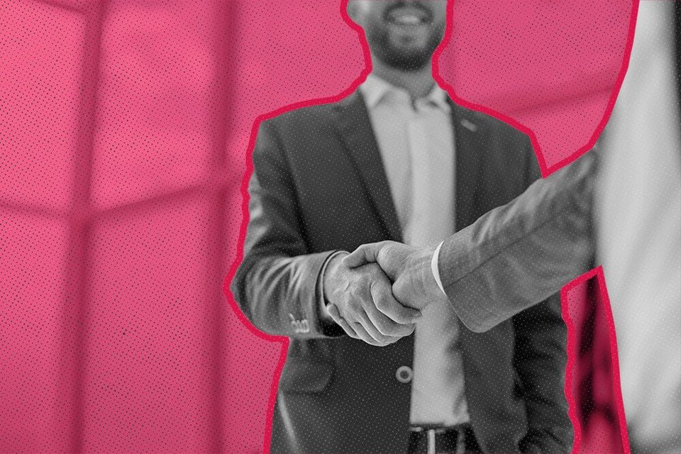 Customer Success Vs. Account Management: Unraveling the Differences