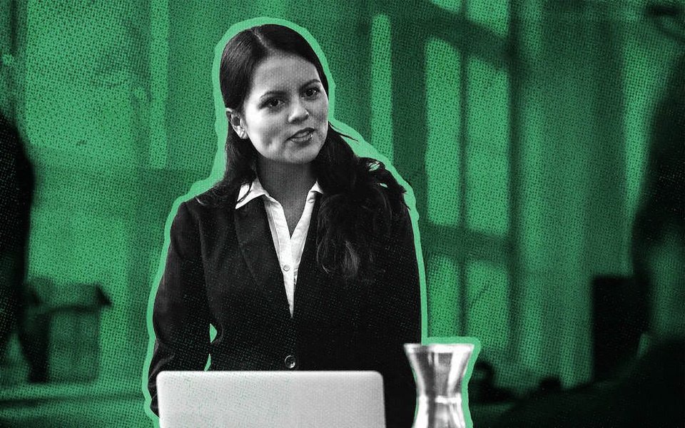 What is a Sales Trainer Job? + 6 Steps to Find One and Get Hired