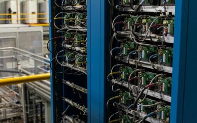 Docker Network dan Volume: Mengelola Koneksi Antar Container dan Persistent Storage