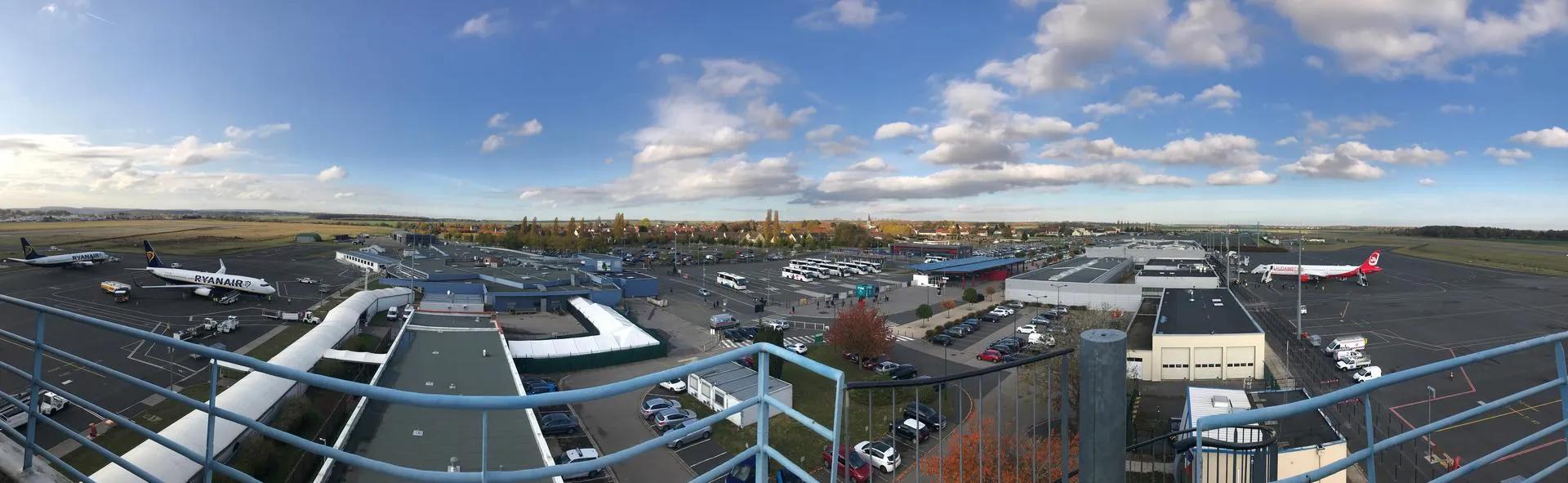 Parcheggio all’aeroporto di Paris Beauvais: come scegliere, confrontare e prenotare con tranquillità