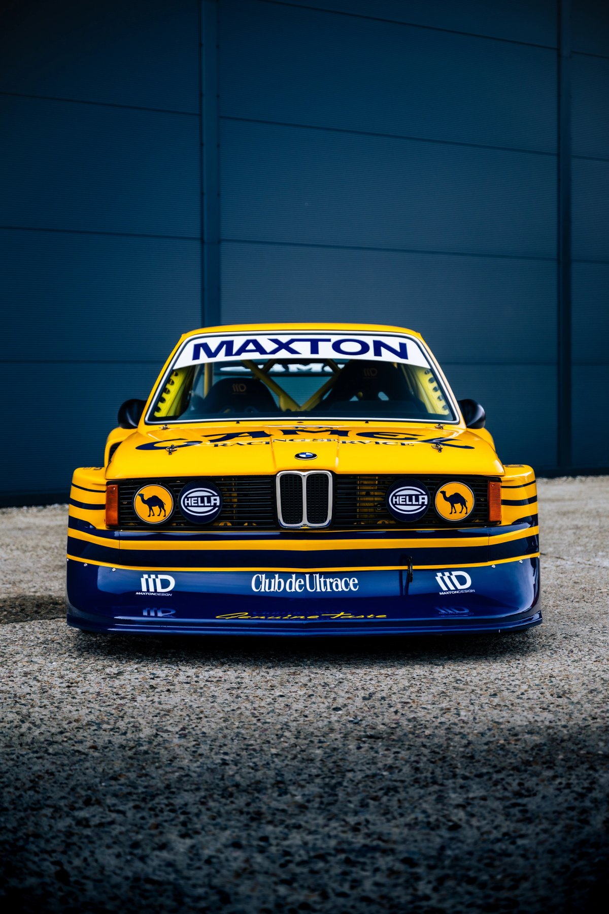 Yellow Camel BMW E21 Group 5 Maxton head-on front view with Club de Ultrace on the splitter