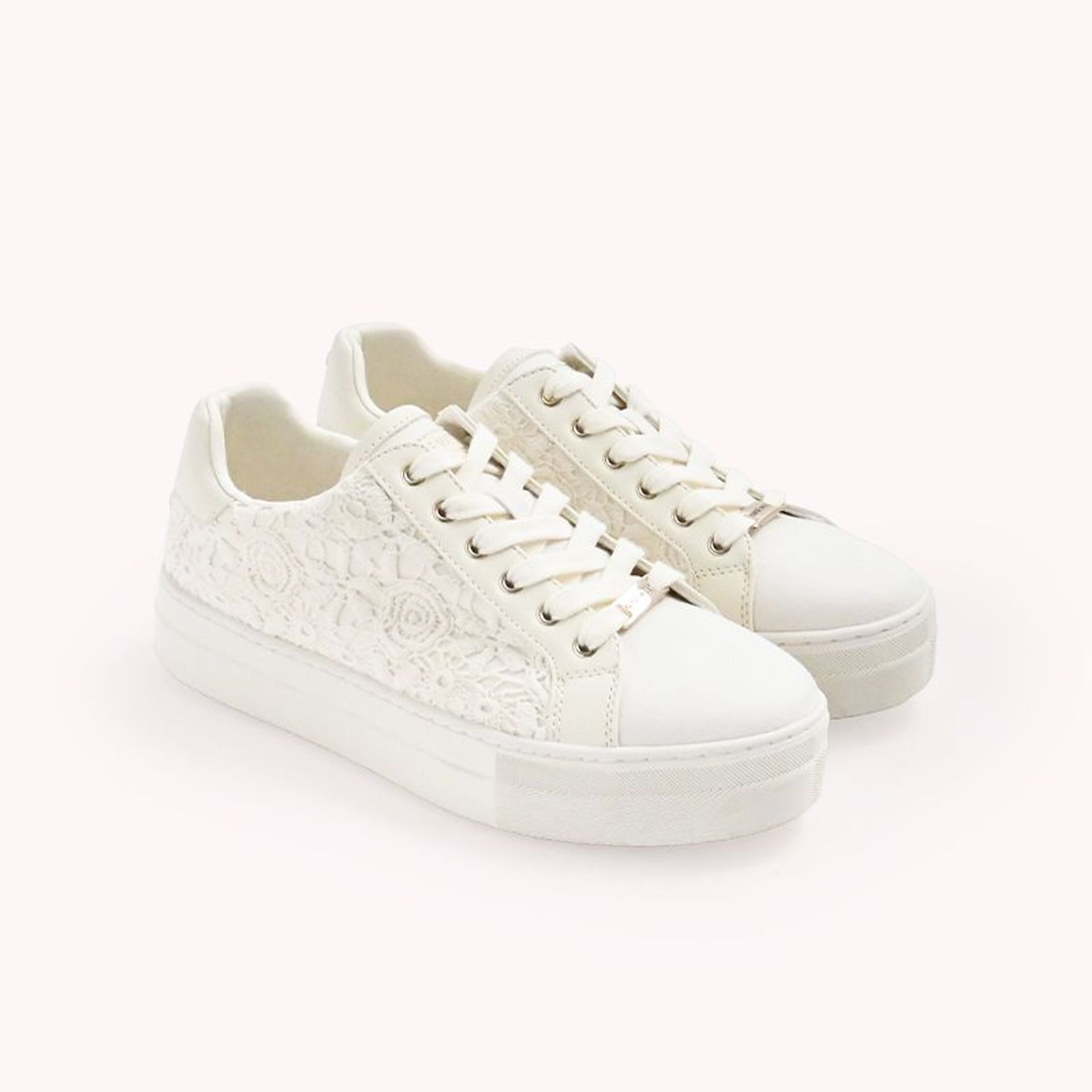 Nine West White Floral Lace Platform Sneakers