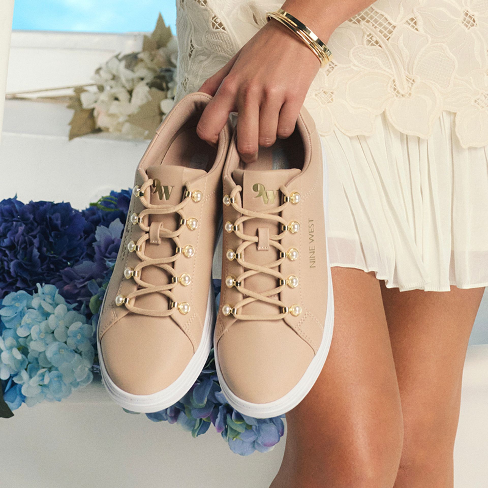 Nine West Womens Beige Platform Sneakers With Pearl Accent