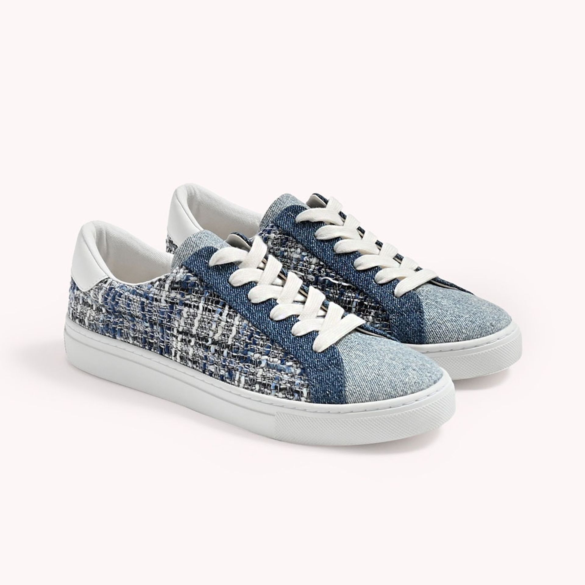 Nine West Womens Blue and White Tweed Boucle Sneakers