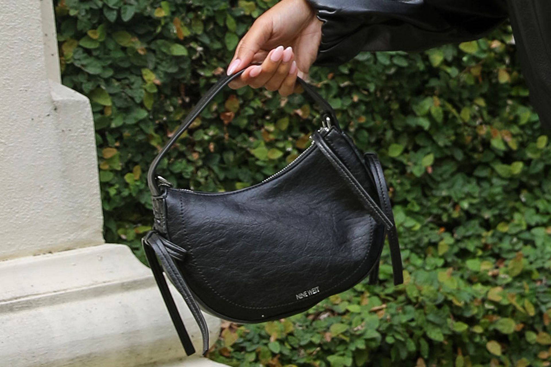 Nine West Womens Black Bag With Bows