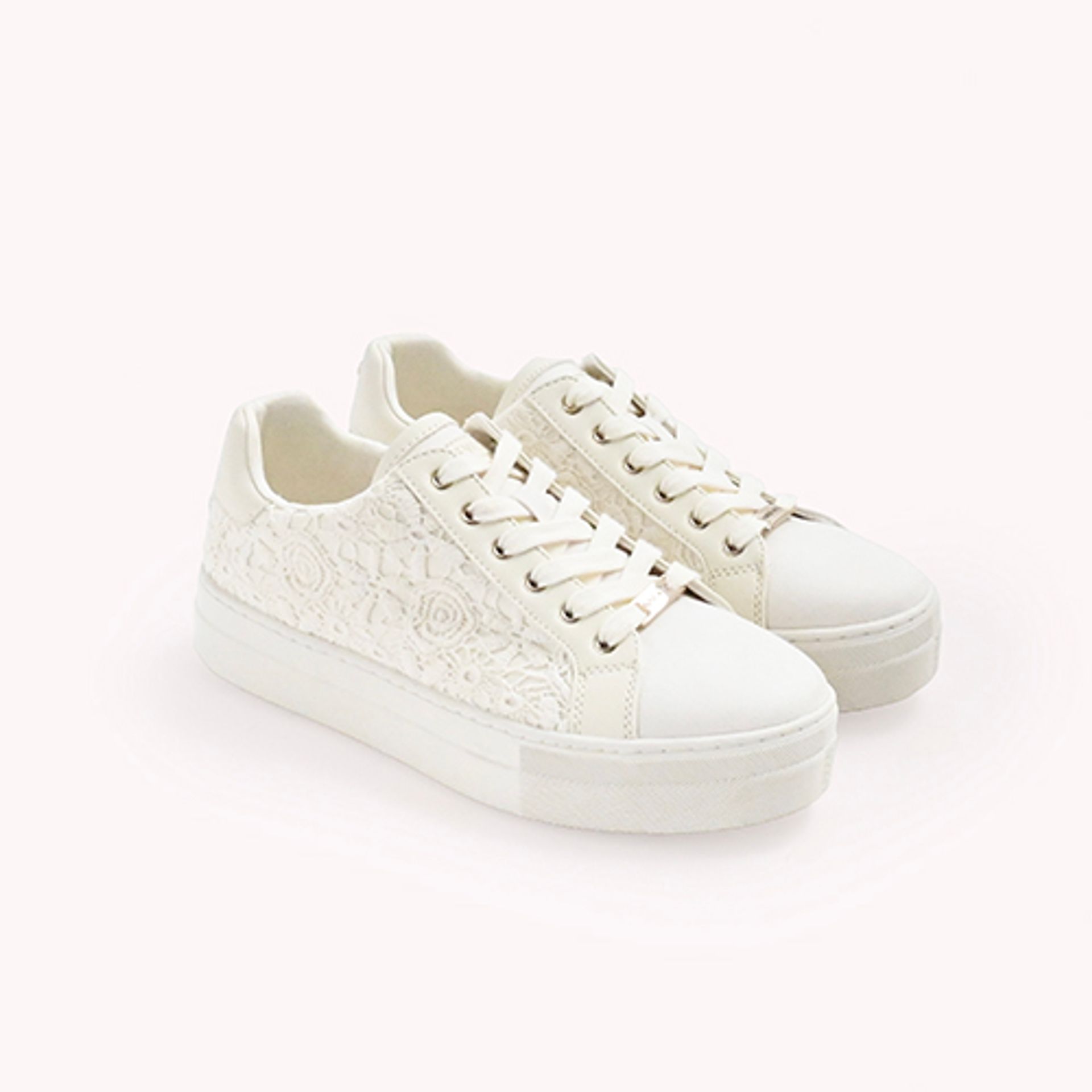 Nine West White Floral Lace Platform Sneakers