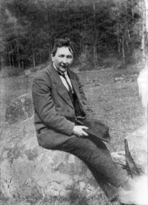 Jaroslav Hašek’in 1921’de Prag’da çekilmiş siyah-beyaz portresi