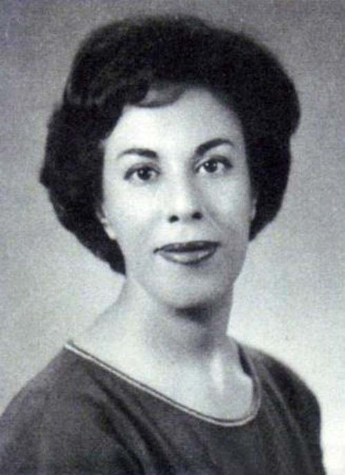 Simin Daneshvar’ın siyah-beyaz portresi