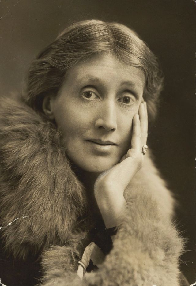 Virginia Woolf’un 1927 tarihli siyah-beyaz portresi