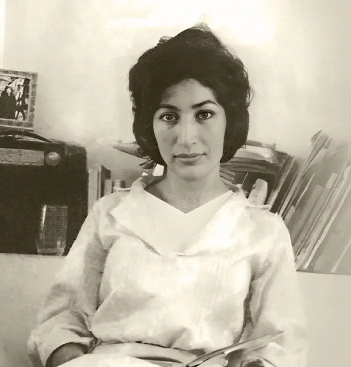 Forough Farrokhzad portresinden kullanılan Edebi Zihin editoryal Another Birth görseli