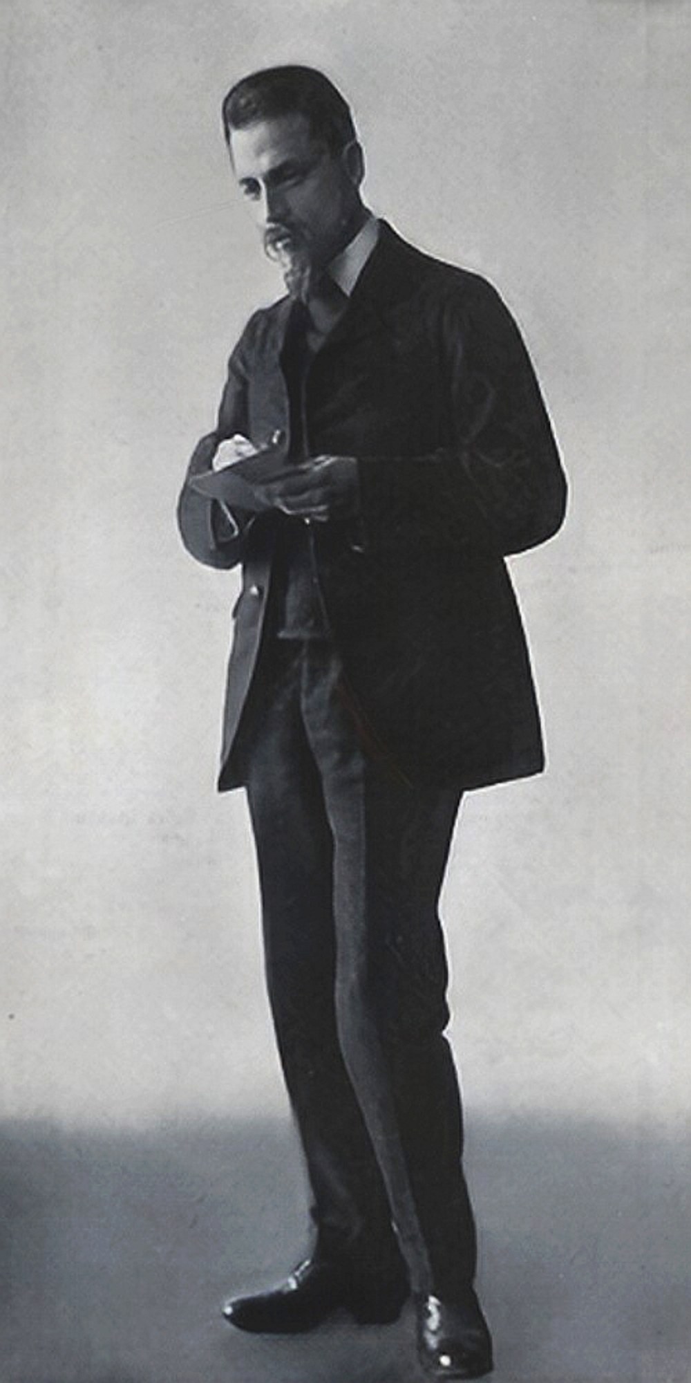 Rainer Maria Rilke’nin 1913 tarihli siyah-beyaz portresi