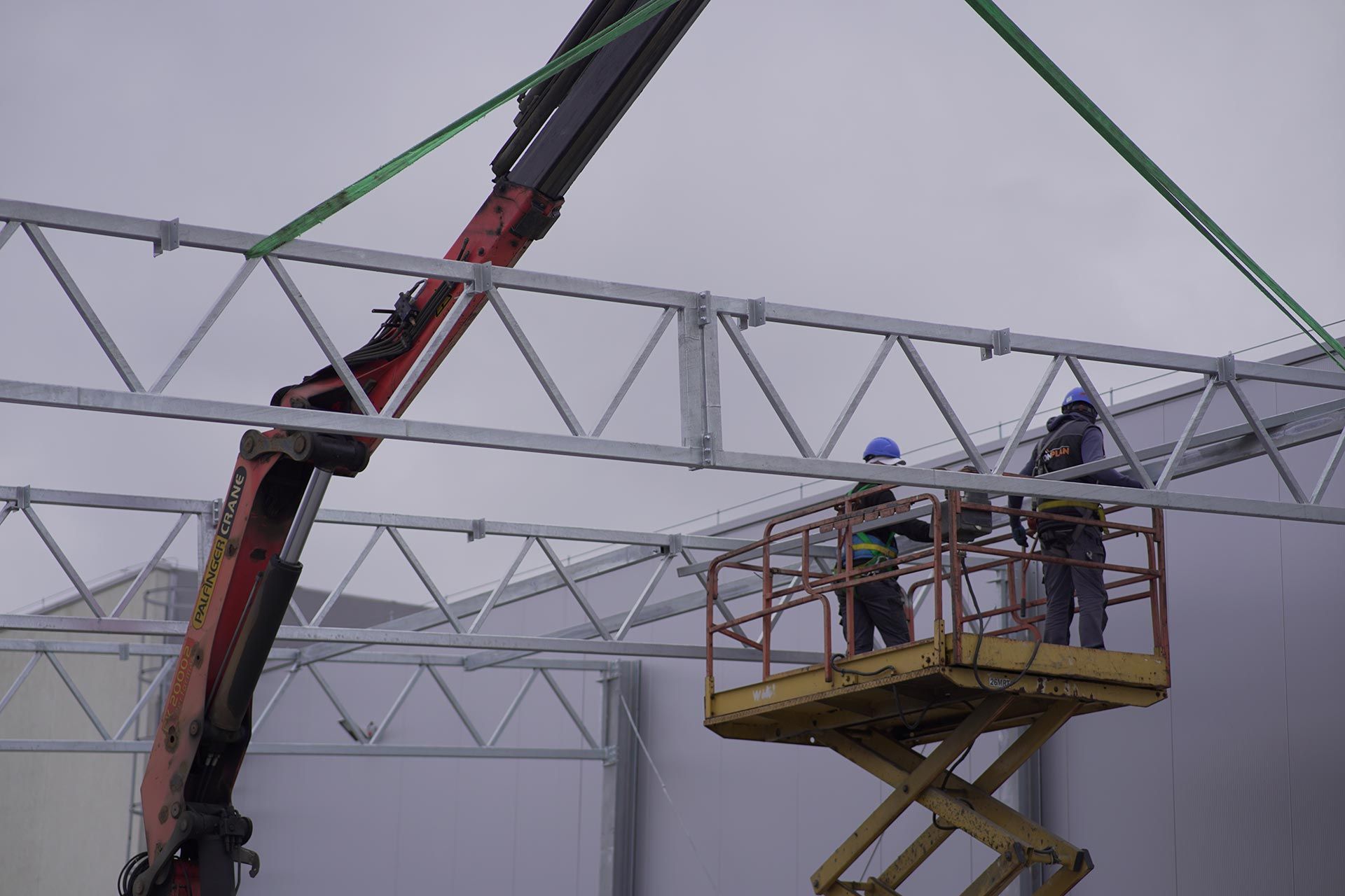 Termoizolacja hal namiotowych