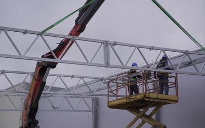 Termoizolacja hal namiotowych