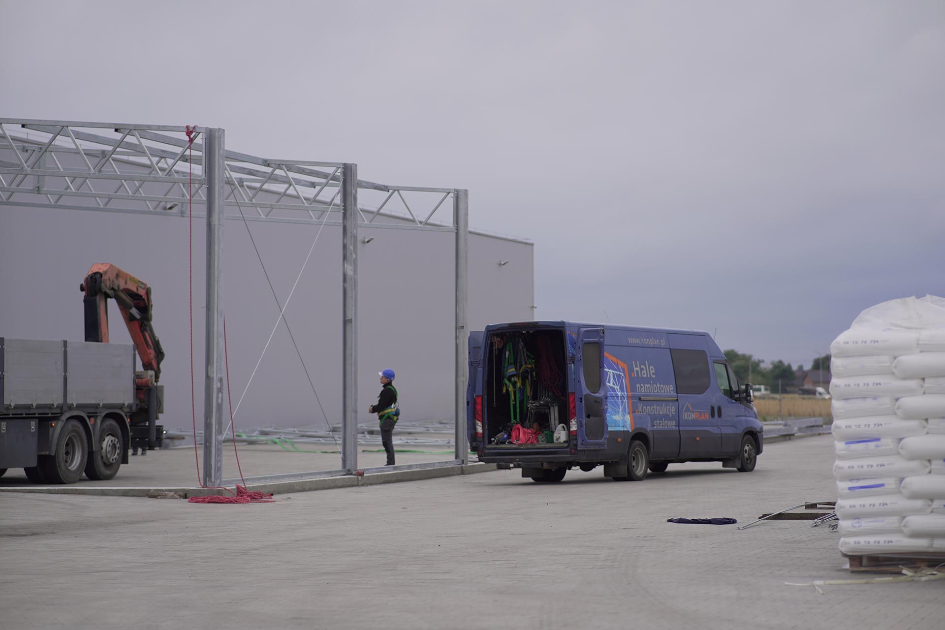 Zastosowanie hal namiotowych całorocznych