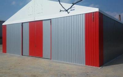 Jak wygląda budowa przemysłowych hal namiotowych?