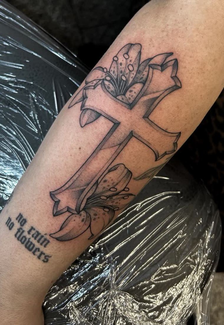 Tätowierung von Melinda Dür auf Instagram