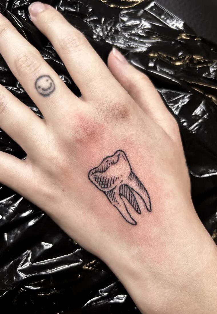 Tätowierung von Melinda Dür auf Instagram