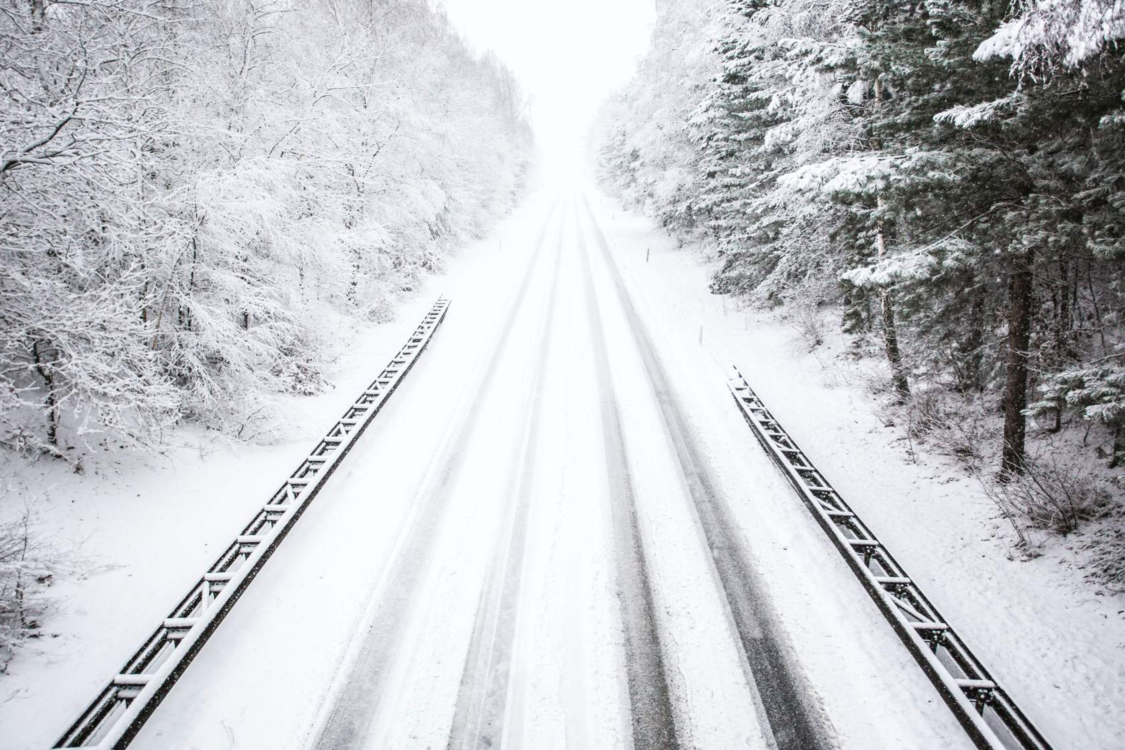 Snødekt vei