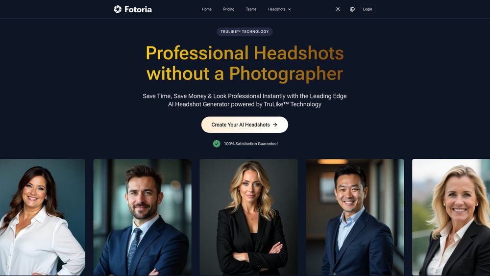 Screenshot of Fotoria - AI Headshot Generator