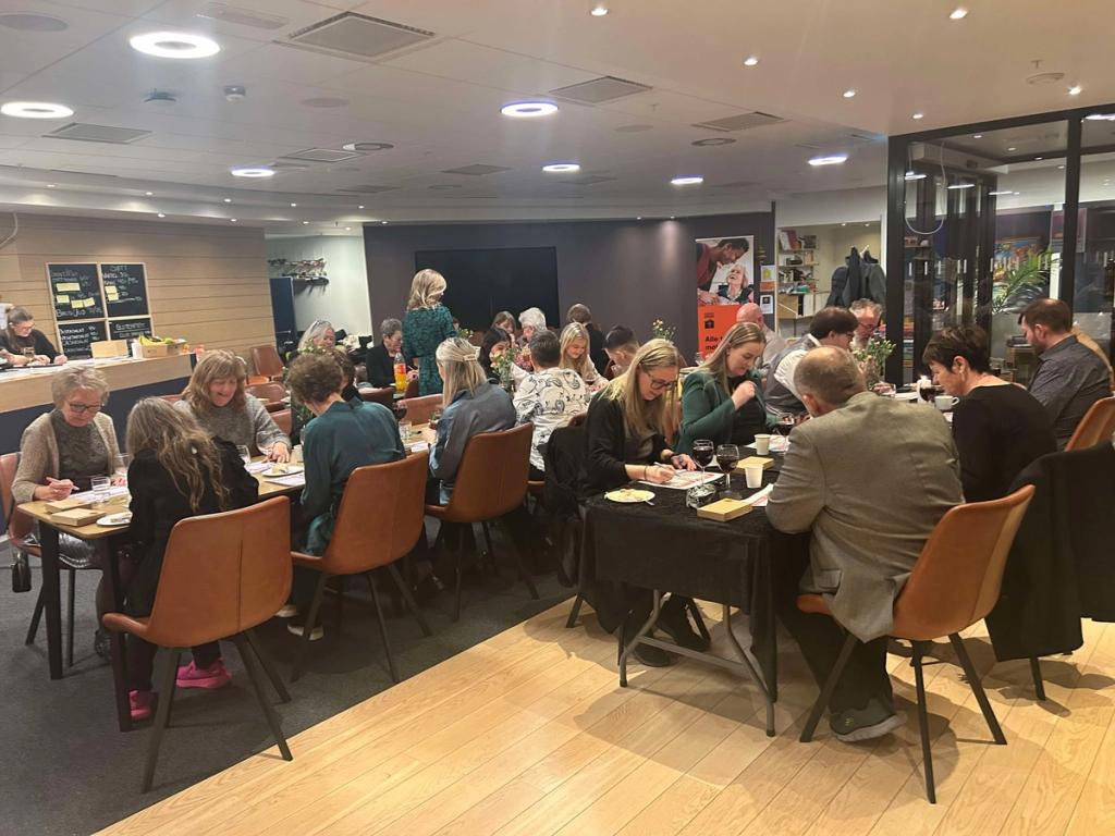 474858930_930636535882130_3508421856907831550_n (1).jpg