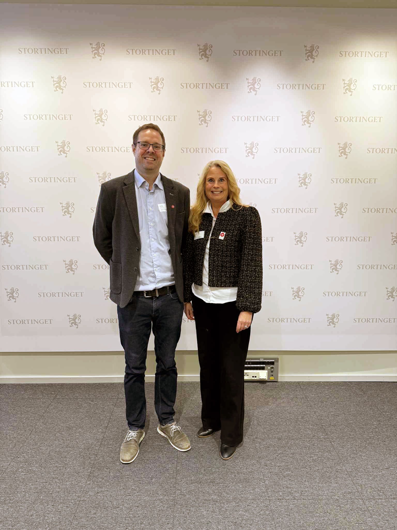 Bilde av høring på Stortinget​​​​‌﻿‍﻿​‍​‍‌‍﻿﻿‌﻿​‍‌‍‍‌‌‍‌﻿‌‍‍‌‌‍﻿‍​‍​‍​﻿‍‍​‍​‍‌﻿​﻿‌‍​‌‌‍﻿‍‌‍‍‌‌﻿‌​‌﻿‍‌​‍﻿‍‌‍‍‌‌‍﻿﻿​‍​‍​‍﻿​​‍​‍‌‍‍​‌﻿​‍‌‍‌‌‌‍‌‍​‍​‍​﻿‍‍​‍​‍​‍﻿﻿‌﻿​﻿‌﻿‌​‌﻿‌‌‌‍‌​‌‍‍‌‌‍﻿﻿​‍﻿﻿‌‍‍‌‌‍﻿‍‌﻿‌​‌‍‌‌‌‍﻿‍‌﻿‌​​‍﻿﻿‌‍‌‌‌‍‌​‌‍‍‌‌﻿‌​​‍﻿﻿‌‍﻿‌‌‍﻿﻿‌‍‌​‌‍‌‌​﻿﻿‌‌﻿​​‌﻿​‍‌‍‌‌‌﻿​﻿‌‍‌‌‌‍﻿‍‌﻿‌​‌‍​‌‌﻿‌​‌‍‍‌‌‍﻿﻿‌‍﻿‍​﻿‍﻿‌‍‍‌‌‍‌​​﻿﻿‌‌‍‍‌‌‍﻿‌‌‍​‌‌‍‌﻿‌‍‌‌​‍﻿‌​﻿‌‍​﻿‌‌‌‍​﻿‌‍‌​​﻿​﻿‌‍‌‌‌‍‌‍​﻿‍‌‌‍‌‍​﻿​‍‌‍‌​‌‍​﻿​﻿​‌‌‍‌​‌‍‌‍‌‍‌​​﻿‌‍​﻿​‍‌‍​‍​﻿‍‌​﻿‌﻿​﻿‌‍​﻿​﻿‌‍​‌​﻿​﻿‌‍​‌​﻿‌​​﻿‌‍‌‍‌‍​﻿‍‌​﻿‌‍​﻿‍​​﻿​‍​﻿​​​﻿‍​‌‍‌‍​﻿​﻿​﻿‌﻿‌‍‌​‌‍​‍​‍﻿‌​﻿​‌​﻿‌‌​﻿​﻿​﻿‌‍‌﻿‍​​﻿​‍​﻿​​​﻿‌​​﻿‍​​‍﻿‌‌‍‍‍‌﻿​​‌‍‌﻿​﻿‍﻿‌﻿‌​‌﻿‍‌‌﻿​​‌‍‌‌​﻿﻿‌‌﻿​﻿‌‍​‌‌‍﻿‍‌‍‍‌‌﻿‌​‌﻿‍‌​‍﻿‍‌‍‍‌‌‍﻿‌‌‍​‌‌‍‌﻿‌‍‌‌‌​​‌‌﻿​﻿‌﻿​﻿‌‍‌‌‌﻿‌​​﻿‍﻿‌﻿​​‌‍​‌‌﻿‌​‌‍‍​​﻿﻿‌‌‍​‌‌‍﻿​‌﻿‌​‌‌‌​‌‍‌‌‌﻿‍​‌﻿‌​​﻿﻿﻿‌‍​‍‌‍​‌‌﻿​﻿‌‍‌‌‌‌‌‌‌﻿​‍‌‍﻿​​﻿﻿‌​‍‌‌​﻿​‍‌​‌‍‌﻿​﻿‌﻿‌​‌﻿‌‌‌‍‌​‌‍‍‌‌‍﻿﻿​‍‌‍‌‍‍‌‌‍‌​​﻿﻿‌‌‍‍‌‌‍﻿‌‌‍​‌‌‍‌﻿‌‍‌‌​‍﻿‌​﻿‌‍​﻿‌‌‌‍​﻿‌‍‌​​﻿​﻿‌‍‌‌‌‍‌‍​﻿‍‌‌‍‌‍​﻿​‍‌‍‌​‌‍​﻿​﻿​‌‌‍‌​‌‍‌‍‌‍‌​​﻿‌‍​﻿​‍‌‍​‍​﻿‍‌​﻿‌﻿​﻿‌‍​﻿​﻿‌‍​‌​﻿​﻿‌‍​‌​﻿‌​​﻿‌‍‌‍‌‍​﻿‍‌​﻿‌‍​﻿‍​​﻿​‍​﻿​​​﻿‍​‌‍‌‍​﻿​﻿​﻿‌﻿‌‍‌​‌‍​‍​‍﻿‌​﻿​‌​﻿‌‌​﻿​﻿​﻿‌‍‌﻿‍​​﻿​‍​﻿​​​﻿‌​​﻿‍​​‍﻿‌‌‍‍‍‌﻿​​‌‍‌﻿​‍‌‍‌﻿‌​‌﻿‍‌‌﻿​​‌‍‌‌​﻿﻿‌‌﻿​﻿‌‍​‌‌‍﻿‍‌‍‍‌‌﻿‌​‌﻿‍‌​‍﻿‍‌‍‍‌‌‍﻿‌‌‍​‌‌‍‌﻿‌‍‌‌‌​​‌‌﻿​﻿‌﻿​﻿‌‍‌‌‌﻿‌​​‍‌‍‌﻿​​‌‍​‌‌﻿‌​‌‍‍​​﻿﻿‌‌‍​‌‌‍﻿​‌﻿‌​‌‌‌​‌‍‌‌‌﻿‍​‌﻿‌​​‍‌‍‌﻿​​‌‍‌‌‌﻿​‍‌﻿​﻿‌﻿​​‌‍‌‌‌‍​﻿‌﻿‌​‌‍‍‌‌﻿‌‍‌‍‌‌​﻿﻿‌‌﻿​​‌﻿‌‌‌‍​‍‌‍﻿​‌‍‍‌‌﻿​﻿‌‍‍​‌‍‌‌‌‍‌​​‍​‍‌﻿﻿‌