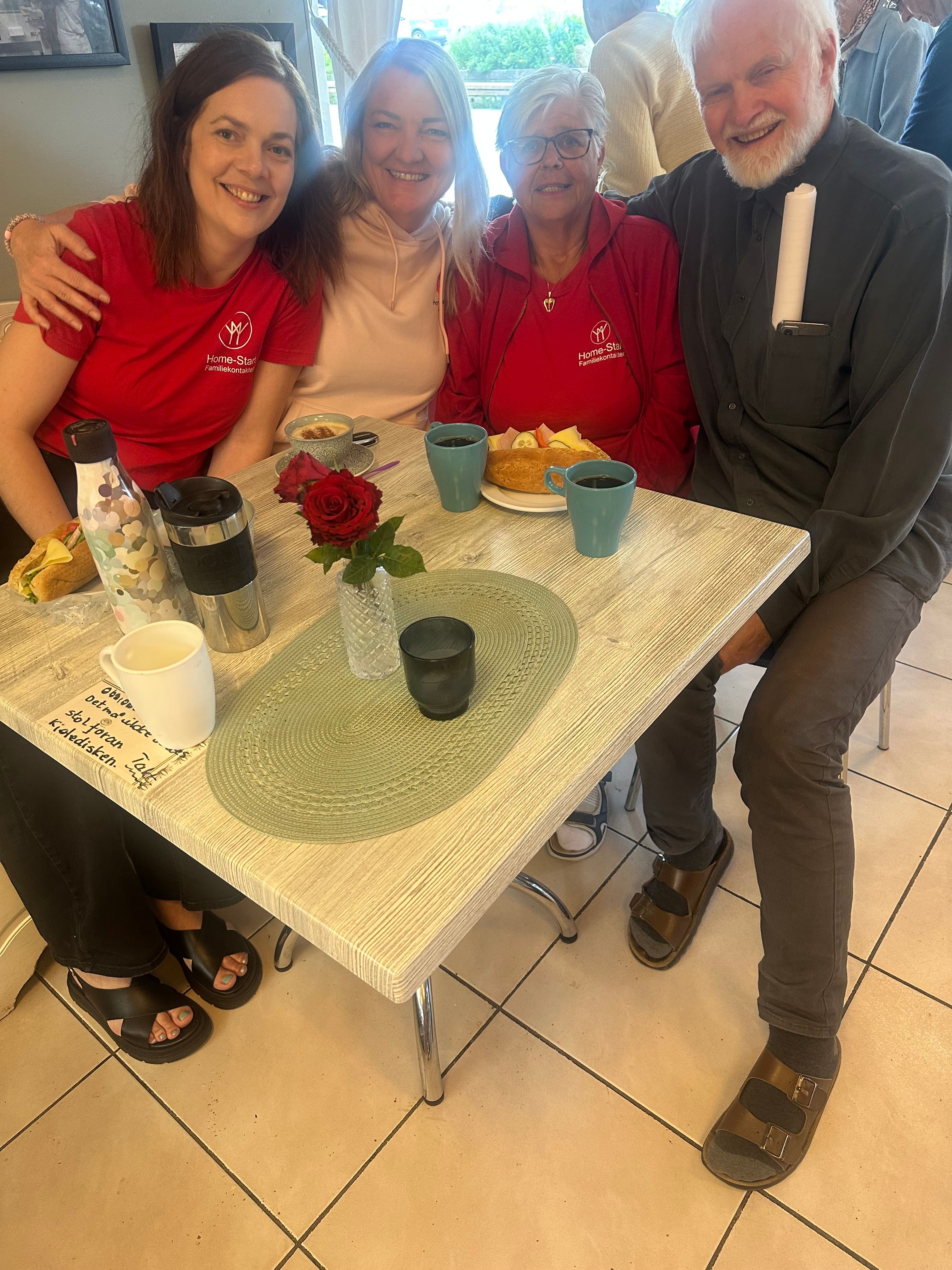 vi feirer at vi ikke ble avviklet 170625.jpeg