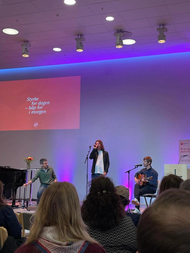 b32770a2-6527-4965-9352-83b682ef2804 (1).jpg