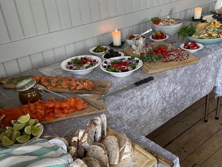 Familiekontakt lager mat .jpg