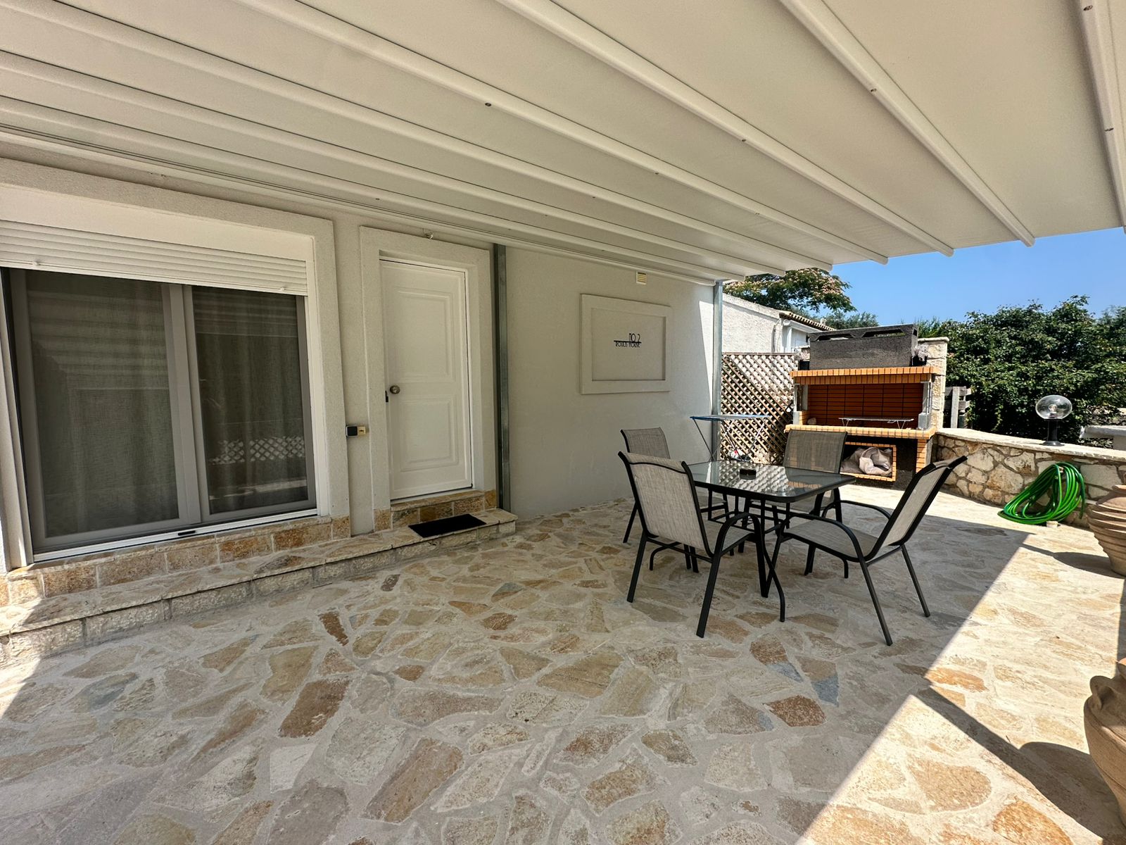 Roulis House II