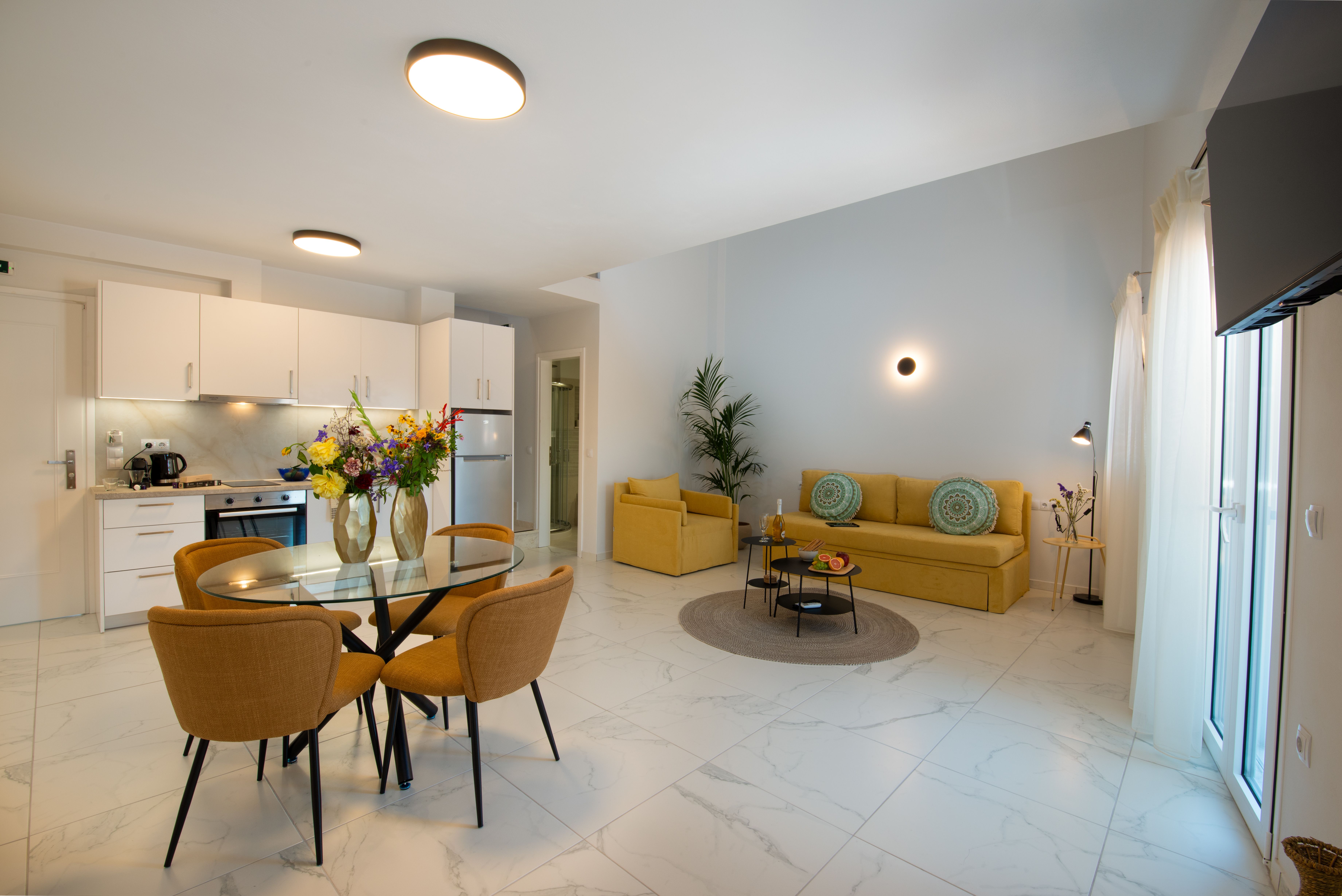 OIKEIA - Family Apartment