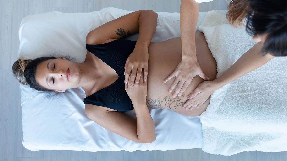 Reiki For Pregnancy: Benefits of Reiki While Pregnant