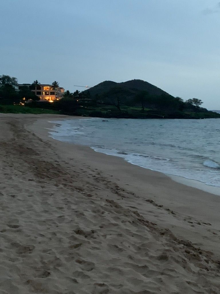 Maluaka Beach at dusk