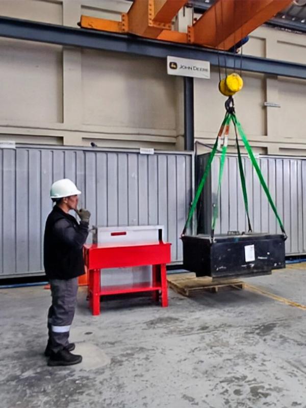 Entrenamiento en manejo de puente grúa