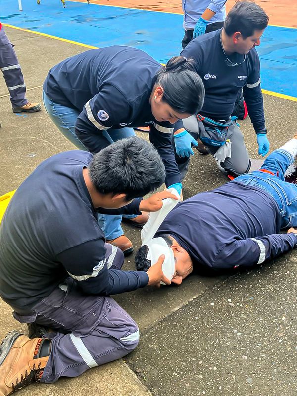 Formación de brigadistas en primeros auxilios y RCP