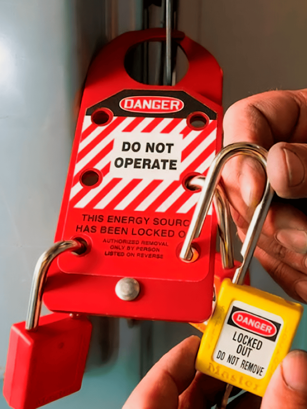 Certificación en trabajos eléctricos (LOTO)