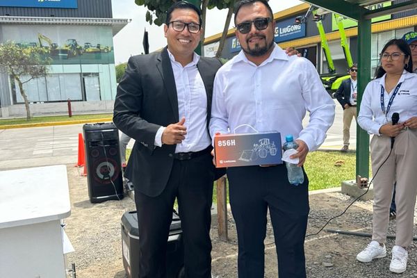  Reunión entre representantes de Consitec Perú y Fullen, distribuidor oficial de LiuGong, como primer paso hacia una alianza estratégica en capacitación de operadores de maquinaria pesada.