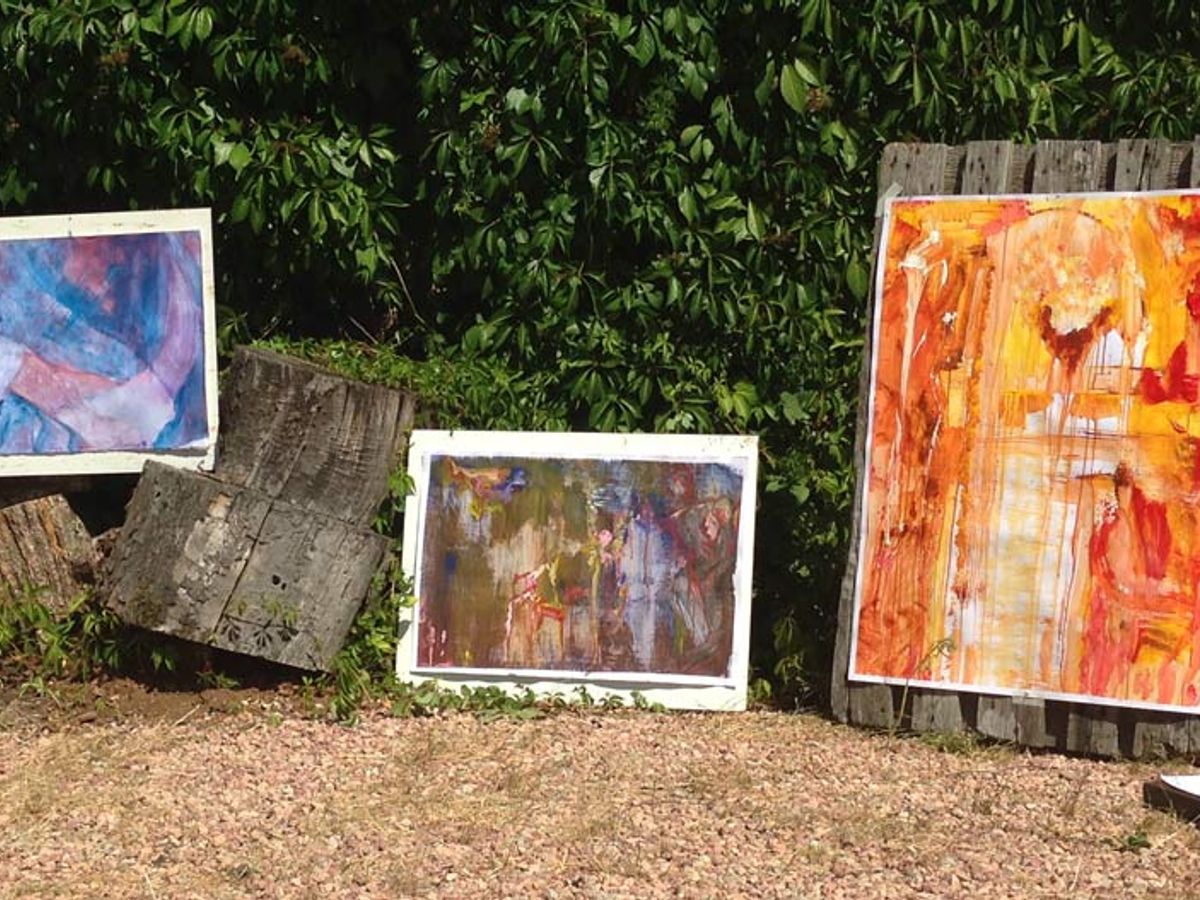 Jacqueline Schellingerhout schildert live een groot expressief portret