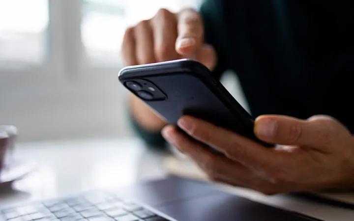 سم‌زدایی دوپامین: بازگرداندن کنترل ذهن، تمرکز و انرژی در دنیای پر از حواس‌پرتی