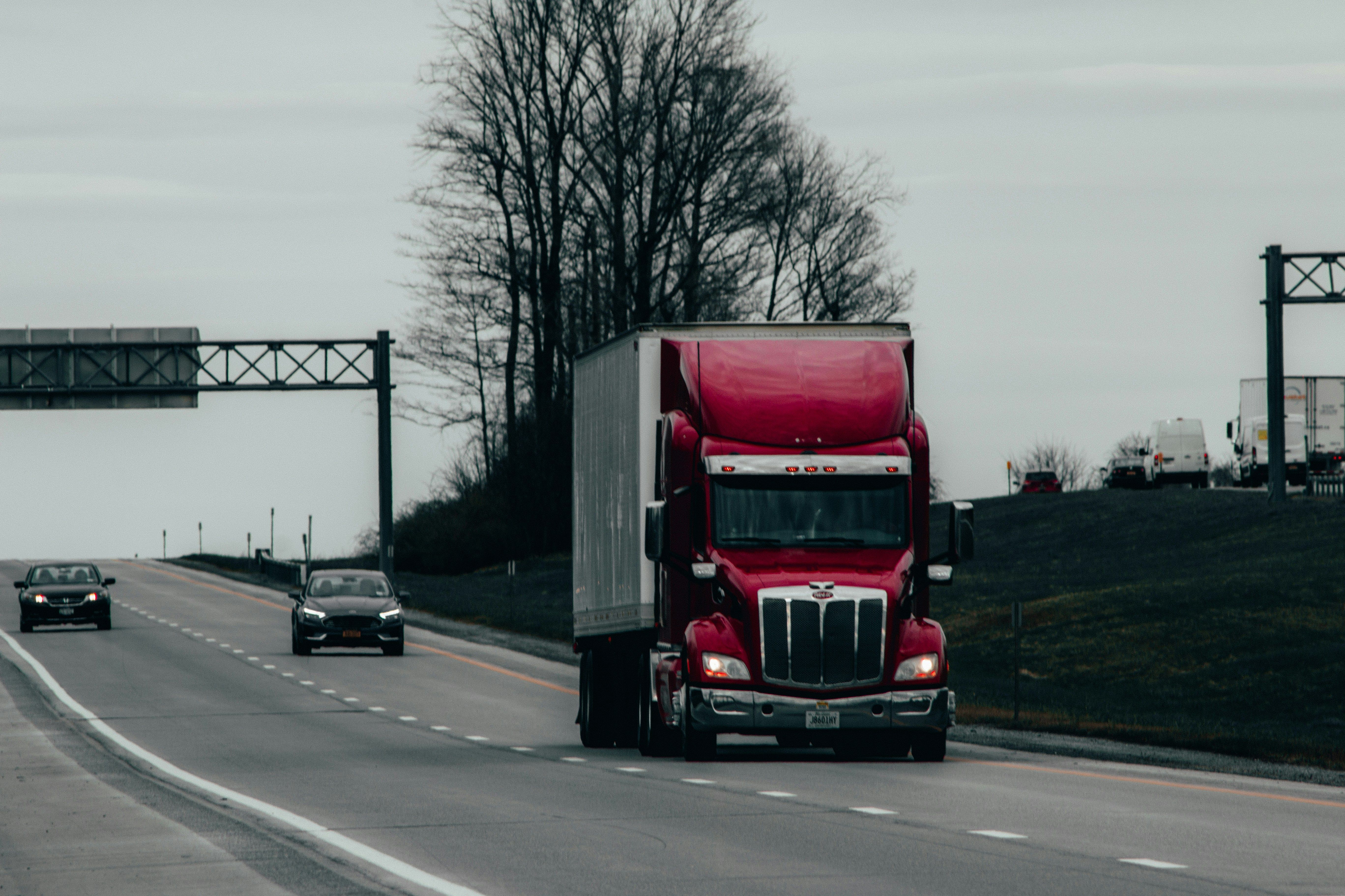Essential Heavy-Duty Truck Parts Every Fleet Should Keep in Stock