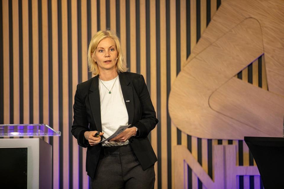 Utdanningsminister Sigrun Aasland ønsker seg flere teknologer. (Foto: Østlandssamarbeidet / Kristian Singh-Nergård, CC BY-SA 2.0, via Wikimedia Commons)